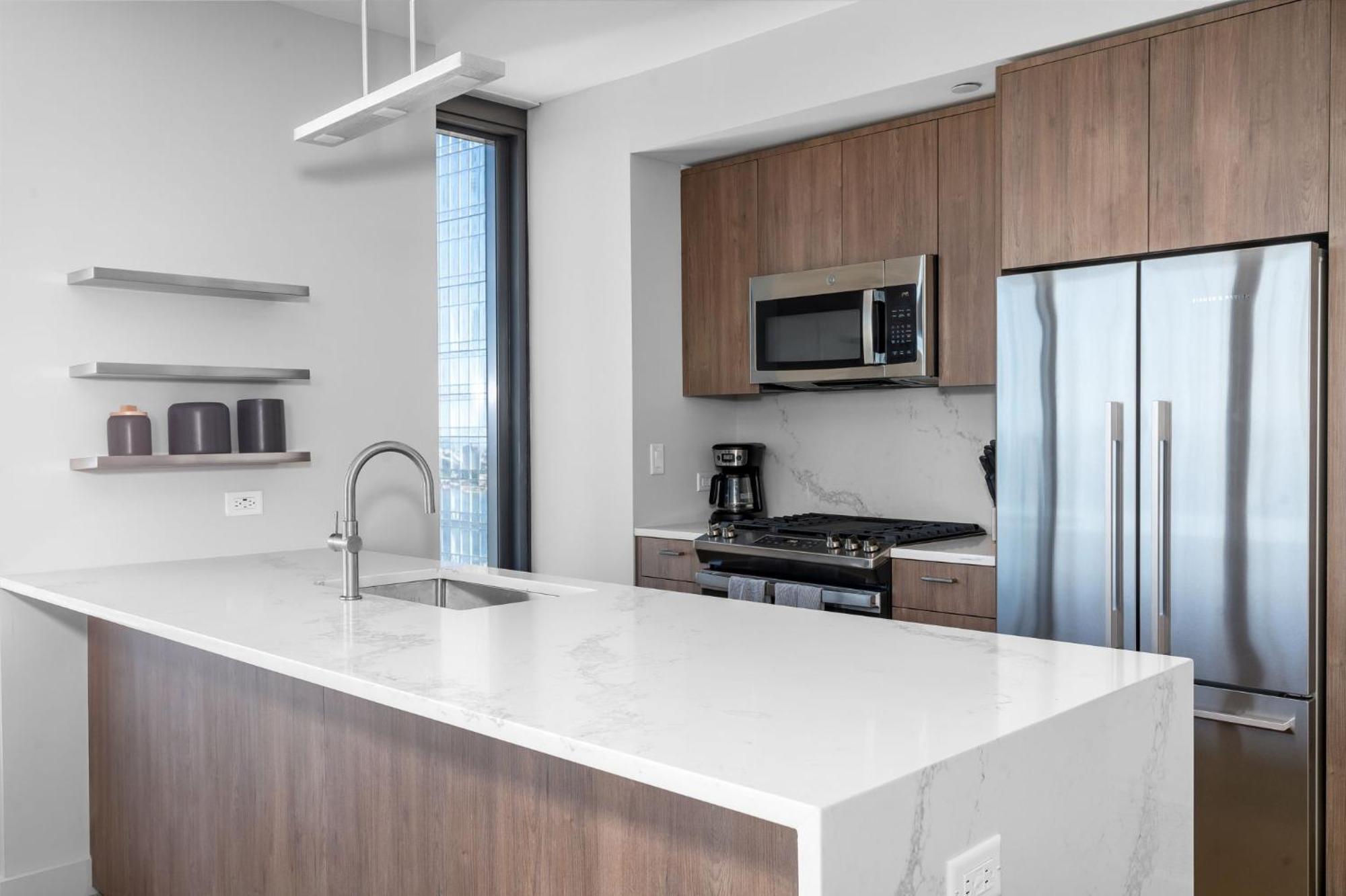 Modern Stylish 2Br 2Ba Apartment In Hudson Yard New York Dış mekan fotoğraf